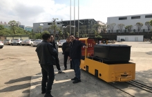 浙江礬礦客戶來廠考察湘潭電機(jī)車與人車